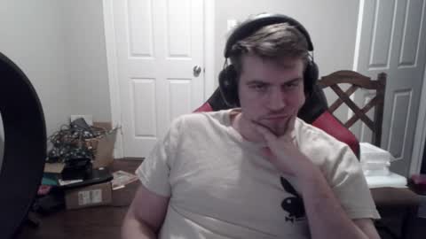 Snapshot of tarus333 chatting on January 6, 2025, 12:59 am tarus333 online show from January 6, 2025, 12:59 am