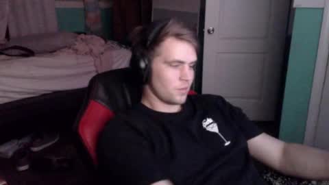 Snapshot of tarus333 chatting on September 27, 2025, 9:25 am tarus333 online show from September 27, 2025, 9:25 am