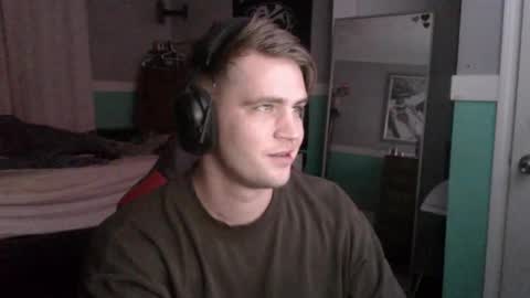 Snapshot of tarus333 chatting on October 7, 2025, 6:43 am tarus333 online show from October 7, 2025, 6:43 am