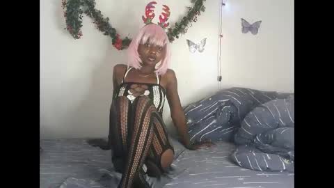 tashagodess online show from December 17, 2025, 4:07 am