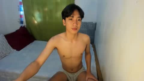 Snapshot of tastylicious_kim chatting on January 17, 2026, 1:54 am Ask me online show from January 17, 2026, 1:54 am