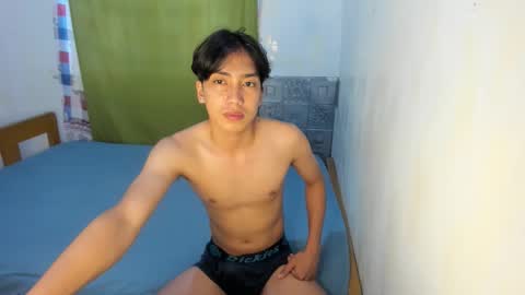 Snapshot of tastylicious_kim chatting on February 4, 2026, 2:06 am Ask me online show from February 4, 2026, 2:06 am