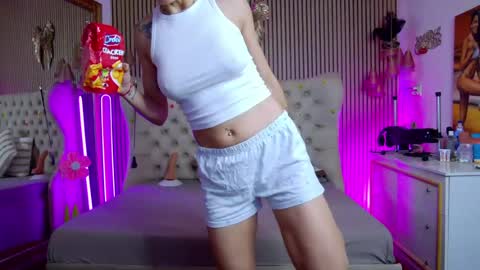 TastyPatricia online show from June 25, 2026, 9:03 am