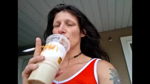 tastypeach6989 online show from June 8, 2026, 1:11 pm