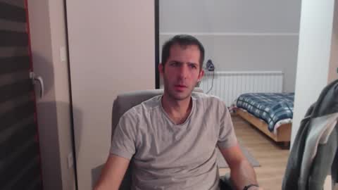 tatamata91 online show from November 17, 2025, 4:13 pm