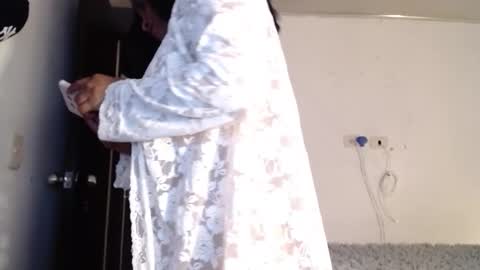 Snapshot of tati_g chatting on October 7, 2025, 11:57 pm Tati Garcia online show from October 7, 2025, 11:57 pm