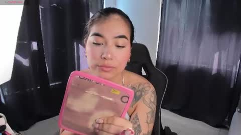 Snapshot of tati_jones chatting on June 10, 2026, 7:24 pm Tatiana online show from June 10, 2026, 7:24 pm
