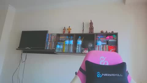 tatiana2224 online show from May 13, 2026, 9:06 am