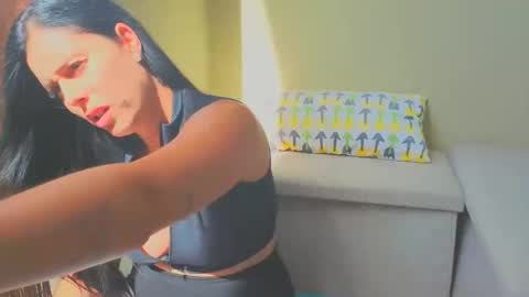 tatiana2224 online show from May 22, 2026, 4:23 pm