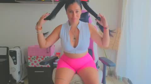 tatiana2224 online show from June 12, 2026, 8:35 am