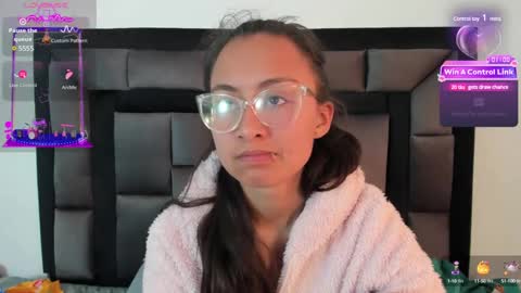 Tati online show from December 11, 2024, 2:44 pm