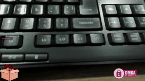 i am tatiana  online show from April 1, 2026, 12:28 pm