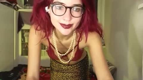 Snapshot of tatianaromanova chatting on October 9, 2025, 9:46 pm Tatiana online show from October 9, 2025, 9:46 pm