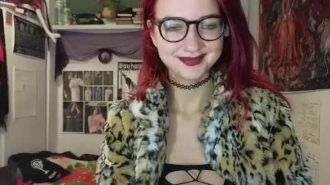 Snapshot of tatianaromanova chatting on November 9, 2025, 6:39 pm Tatiana online show from November 9, 2025, 6:39 pm