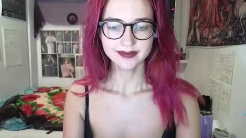 Snapshot of tatianaromanova chatting on December 2, 2025, 6:47 pm Tatiana online show from December 2, 2025, 6:47 pm