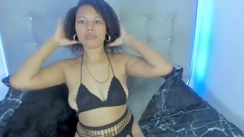 tatianasquirthot online show from May 19, 2026, 7:09 pm