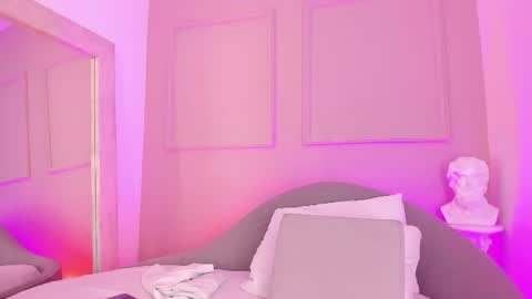 Tati online show from June 22, 2026, 5:37 am