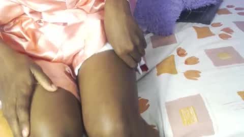 tatix online show from September 26, 2025, 1:37 pm