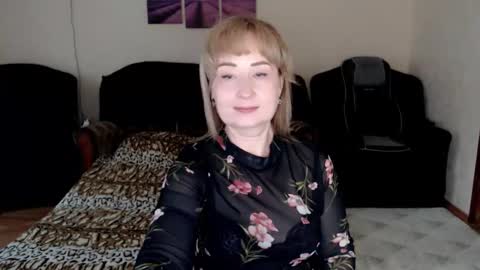 Tattease online show from September 18, 2025, 1:13 pm