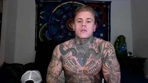 D-Man online show from November 19, 2025, 7:58 pm