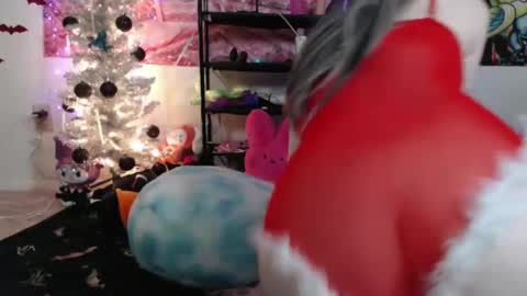 Snapshot of tattedthickandpretty chatting on December 7, 2024, 5:59 am TattedThickandPretty online show from December 7, 2024, 5:59 am