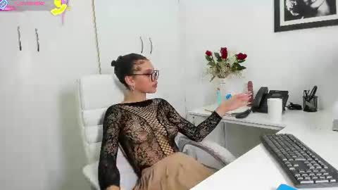 tattoedlexi_ online show from July 7, 2026, 9:02 am
