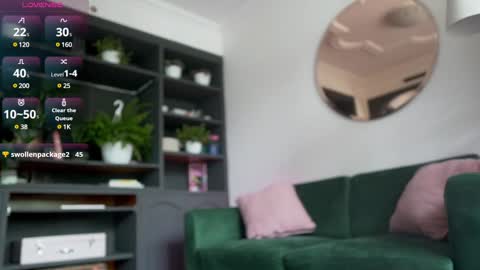 Snapshot of tattoo_ninja_kitty chatting on December 6, 2024, 5:44 pm Nathalie Hardy online show from December 6, 2024, 5:44 pm