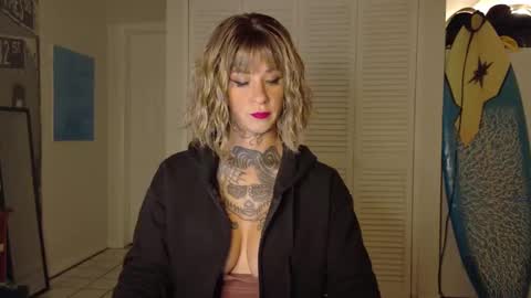 Natalia 3 online show from September 22, 2025, 8:38 am