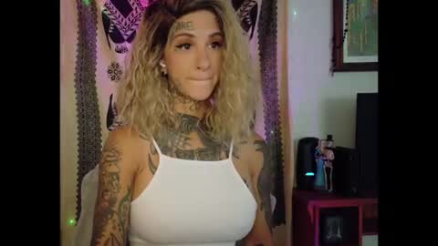 Natalia 3 online show from July 20, 2026, 9:50 pm