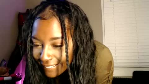 Snapshot of tattooedangelxx chatting on June 7, 2026, 1:43 am nyxxx online show from June 7, 2026, 1:43 am