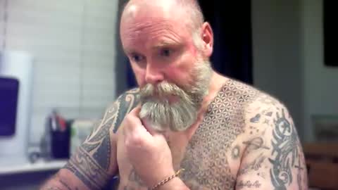 Tattooeddilf 01 online show from September 8, 2025, 10:53 pm