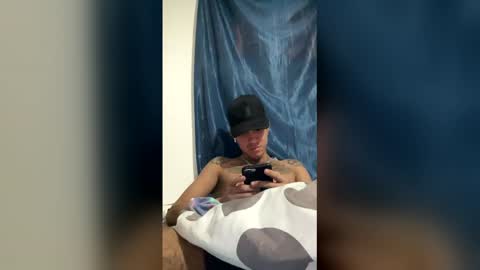 tatuajes777_7777 online show from March 1, 2026, 4:36 am