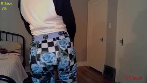 Snapshot of tatum__kahlo chatting on July 1, 2026, 9:03 pm TATUM ALL MY LINKS online show from July 1, 2026, 9:03 pm