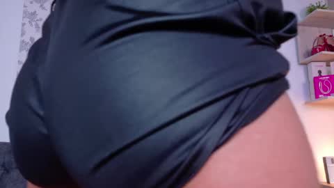 Snapshot of taty_miller chatting on May 4, 2026, 9:22 pm Taty Miller online show from May 4, 2026, 9:22 pm
