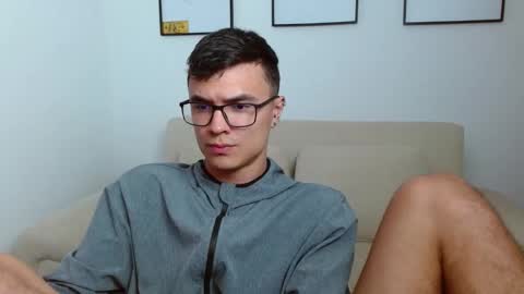 taurus4k online show from January 8, 2025, 1:32 am