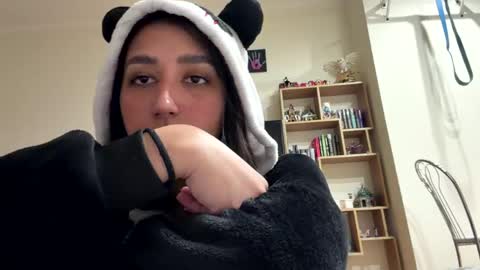 Snapshot of tawnyamartinek chatting on May 21, 2026, 7:15 am Riza online show from May 21, 2026, 7:15 am