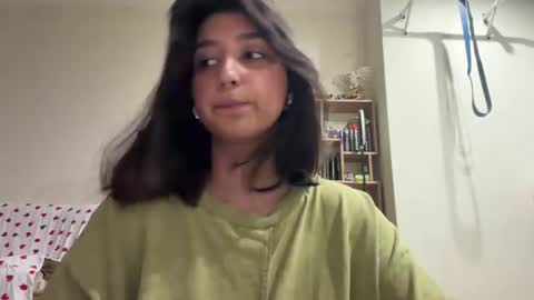 Snapshot of tawnyamartinek chatting on June 15, 2026, 7:10 am Riza online show from June 15, 2026, 7:10 am