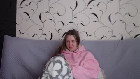 Snapshot of taxxxu chatting on February 12, 2026, 7:25 am Diana online show from February 12, 2026, 7:25 am