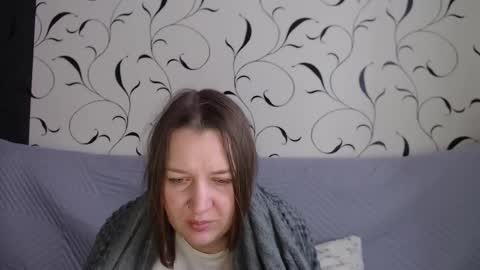 Snapshot of taxxxu chatting on February 25, 2026, 7:18 am Diana online show from February 25, 2026, 7:18 am