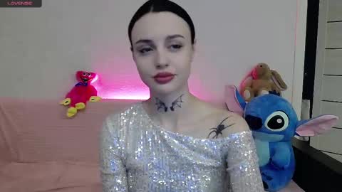 Taya online show from March 3, 2025, 2:48 pm