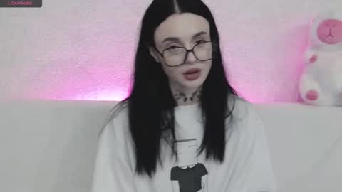 Taya online show from November 20, 2025, 9:14 pm