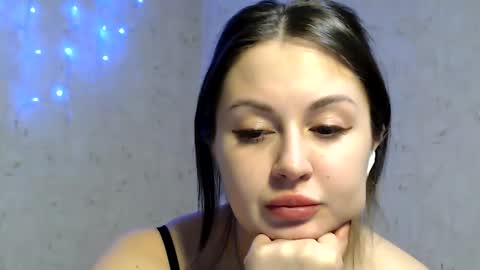 Taya online show from February 4, 2026, 6:36 pm