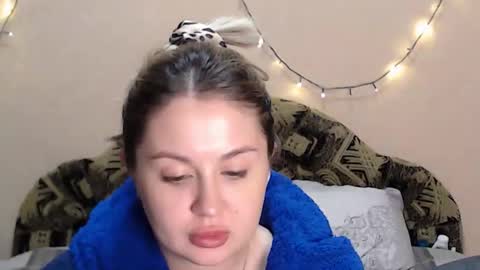 Taya online show from April 30, 2026, 8:57 pm