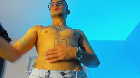 Snapshot of tayer_bennet chatting on September 25, 2025, 4:16 am tayer_bennet online show from September 25, 2025, 4:16 am