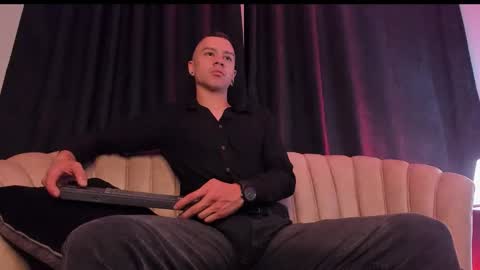 tayler_milers online show from June 11, 2026, 3:48 am