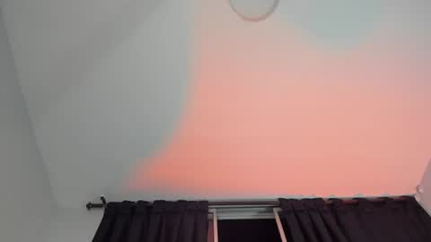 tayler_milers online show from June 15, 2026, 3:09 am