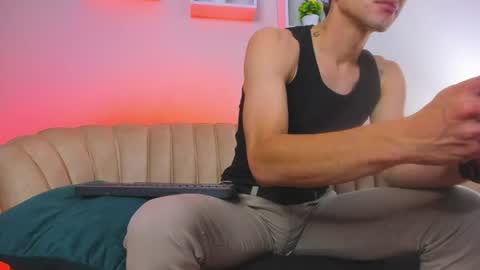 tayler_milers online show from June 20, 2026, 4:15 am