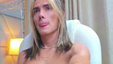 Snapshot of tayler_swift1 chatting on February 28, 2025, 11:25 am tayler_swift1 online show from February 28, 2025, 11:25 am