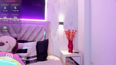 Taylor Harveey online show from February 14, 2026, 9:33 pm