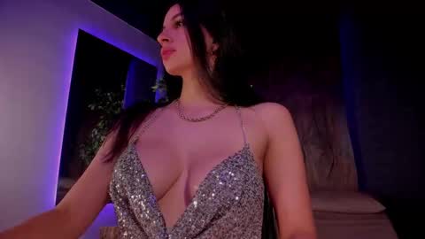 Snapshot of taylor_jonnees chatting on February 11, 2025, 3:51 pm Taylor Help me to get 100 thumbs up online show from February 11, 2025, 3:51 pm